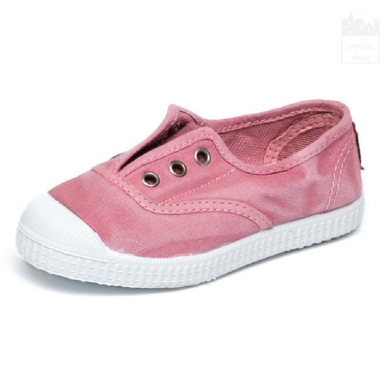 ZAPATILLA INGLES EFECTO DESGASTADO SIN CORDONES